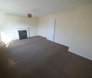 4 bedroom terraced house to rent - Photo 2