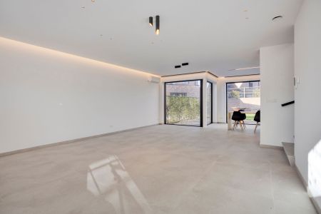 Luxueuze nieuwbouwwoning met 3 slaapkamers. - Foto 3