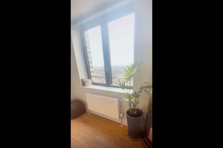 2 Bed Flat, Park Lane, HA9 - Photo 2