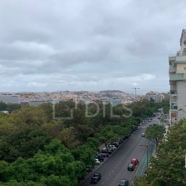 Apartamento T4 em Lisboa - Photo 1