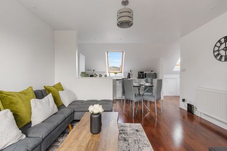 2 Bed Flat, Park Drive, NW11 - Photo 4