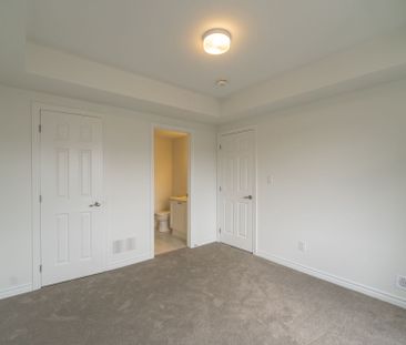 For Lease - 94 KYANITE Lane, Barrhaven, Ontario - Photo 4