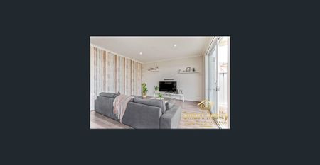 Stylish, Bright, Modern & Low-Maintenance Family Home in Piara Waters – Available 1 December - Photo 5