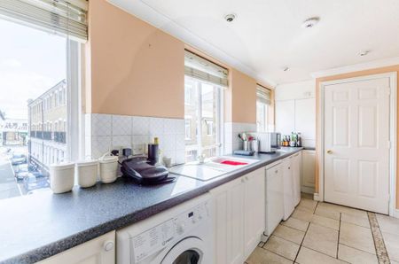 2 bedroom flat to rent - Photo 4