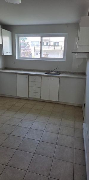 Magnifique appartement 3 1/2 disponible - Photo 1