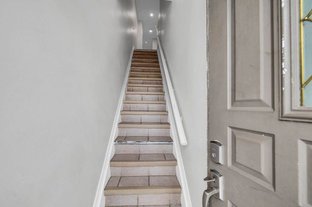 For Lease - 1898 Avenue Road Unit# A, Toronto, Ontario - Photo 1