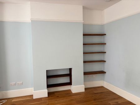 1 Bed Flat, Sydney Road, N10 - Photo 2