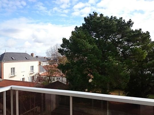 Location Appartement 2 pièces 42m² - Photo 1