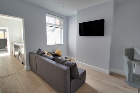 1 bed house share to rent in Knighton Lane, Leicester, LE2 - Photo 5