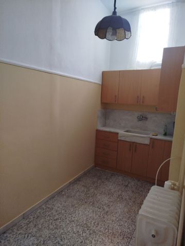 Ενοικίαση κατοικίας, 60 τ.μ., Athina, 450 € - Photo 5