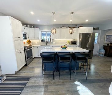 For Lease - 37 62nd Street, Wasaga Beach, Ontario - Photo 5