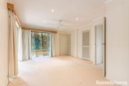 Unique home close to Flinders Uni - Photo 5