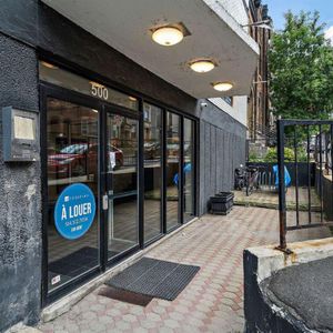 Studio - Layout 1 - 500 Avenue Des Pins Ouest, Montréal - Photo 2