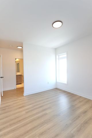 For Lease - 20 Lagerfeld Drive Unit# B-020, Brampton, Ontario - Photo 4