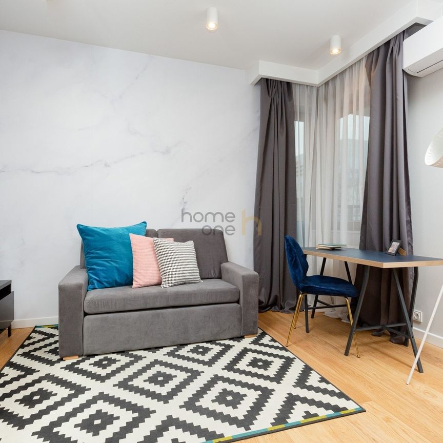 Warszawa, ul. Postępu - Zdjęcie 1