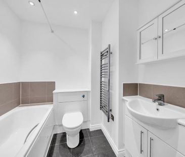 2 bedroom flat to rent - Photo 5