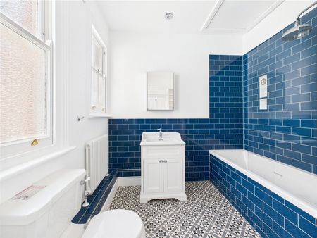 Cresswell Rd, East Twickenham, TW1 - Photo 5