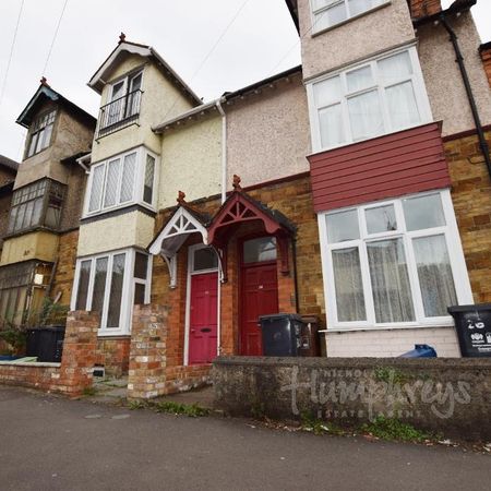 1 bedroom in a house share to rent - Photo 4