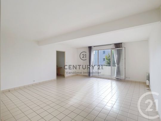 Location Appartement 3 pièces 70m² CREPY EN VALOIS 60800 - Photo 1