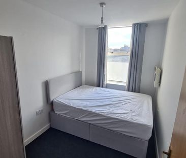 1 bedroom flat to rent - Photo 4