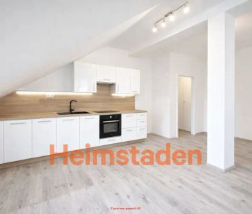 Pronájem bytu 2+kk 58 m - Fotografie 1
