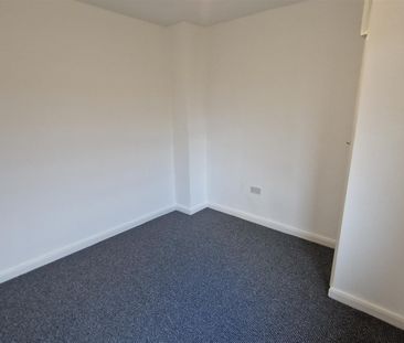 2 bed terraced house to rent in Warren Avenue, Newcastle Upon Tyne - Photo 3