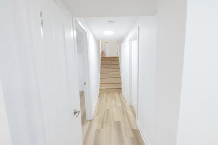 For Lease - 654 Eaglemount Crescent, Mississauga, Ontario - Photo 2