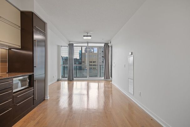 For Lease - 770 Bay Street Unit# 1104, Toronto, Ontario - Photo 1