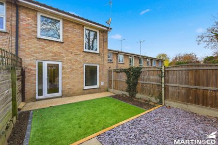 3 bedroom terraced house to rent - Photo 2