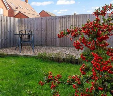 St Johns Grange Mullarkey Drive, Lichfield, WS14 - Photo 3