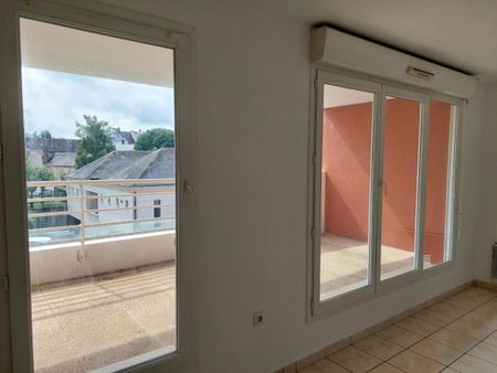 Location Appartement 4 pièces 86m² EVREUX 27000 - Photo 5