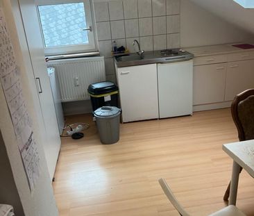Attraktive 1-Raum-Wohnung in Frankfurt - Photo 1