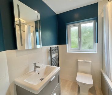 Stanley Park Court - Photo 4