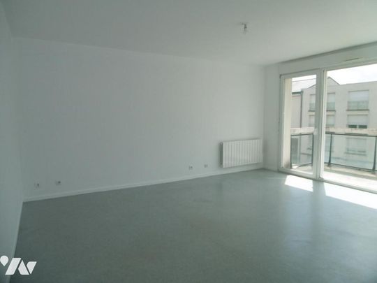 secteur Clairmarais : Dans résidence avec ascenseur, appartement de 5 pièces avec balcon et garage - Photo 1