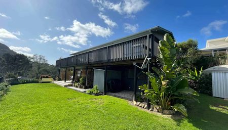 Large family home in Whangaroa - Photo 5