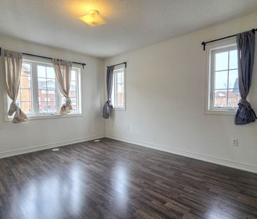 For Lease - 8 Larry Grove Way, Markham, Ontario - Photo 4