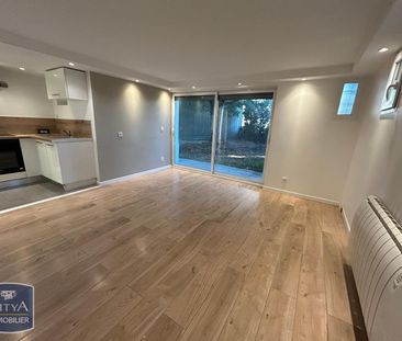 Location Appartement 3 pièces 56m² ST MARTIN D HERES 38400 - Photo 1