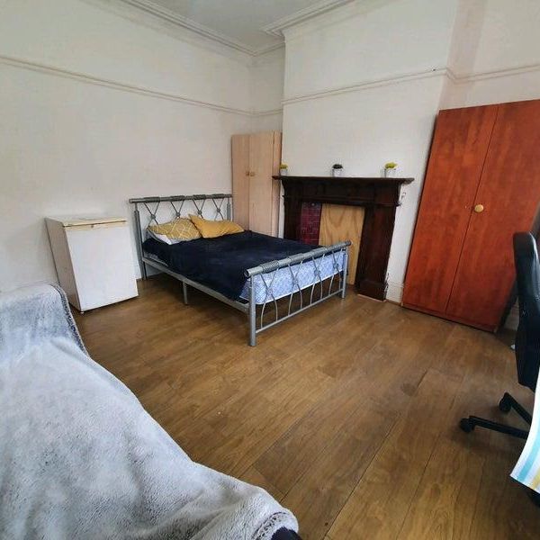5 bedroom house share to rent - Photo 1