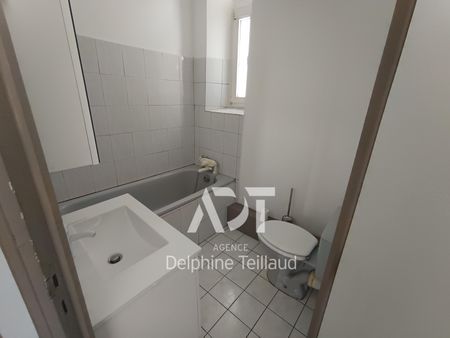 Location Appartement 1 pièce 38m² GRENOBLE 38000 - Photo 3
