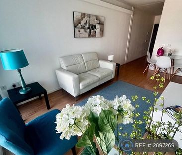 1 bedroom flat to rent - Photo 5
