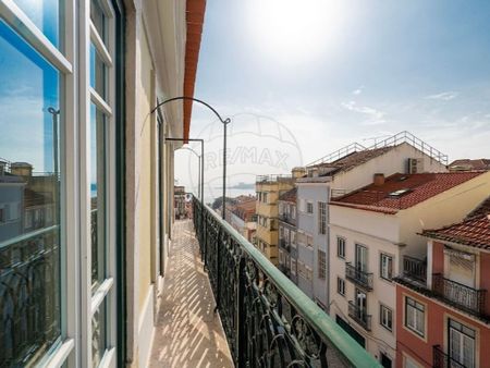 3 room luxury Apartment for rent in Lisbon - Photo 3