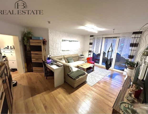 Moderne 3-Raum-Wohnung mit Balkon in Gröningen ! - Photo 1