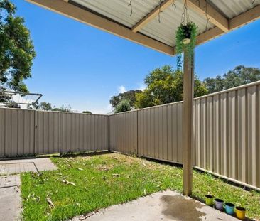 STUNNING & QUIET TOWNHOUSE IN THURGOONA - Photo 6