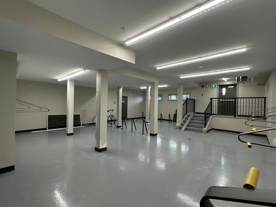 Brand New 1 Bedroom Condo At The Whitney – Underground Parking & Balcony - Photo 1