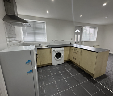 2 bedroom apartment to rent - Photo 4