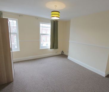 1 Bedroom Home – To Let - Photo 2