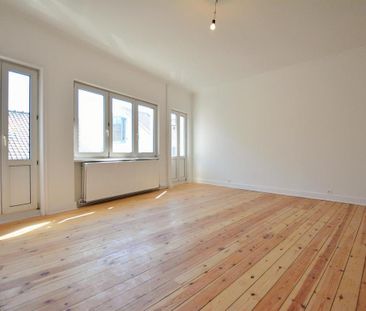Langeveld: Magnificent 5 bedroom house + terrace + garage - Photo 3