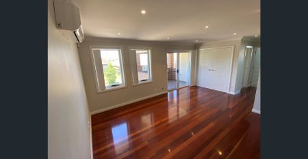 Split Level - 2 Bedroom Townhouse - Photo 5