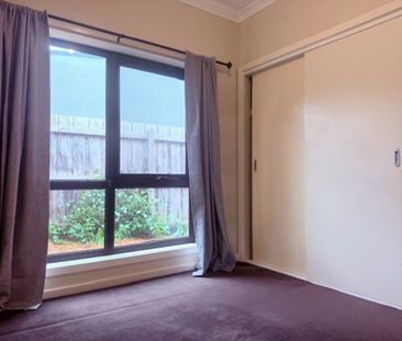 Peaceful & Sun-Soaked Villa Unit - Photo 4