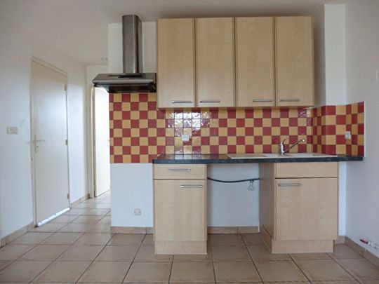 Location Appartement 3 pièces 70m² - Photo 1